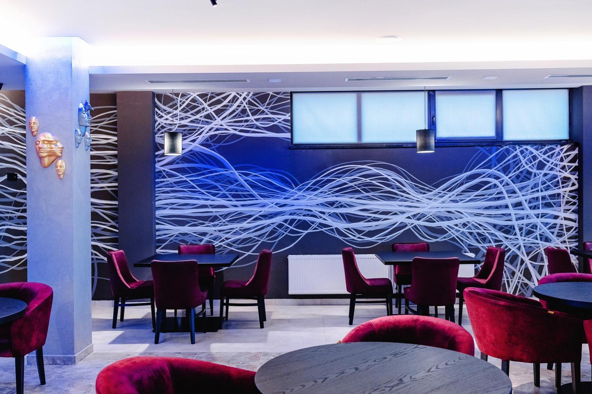 Otto Hotel-Restaurant Rivne Exterior photo